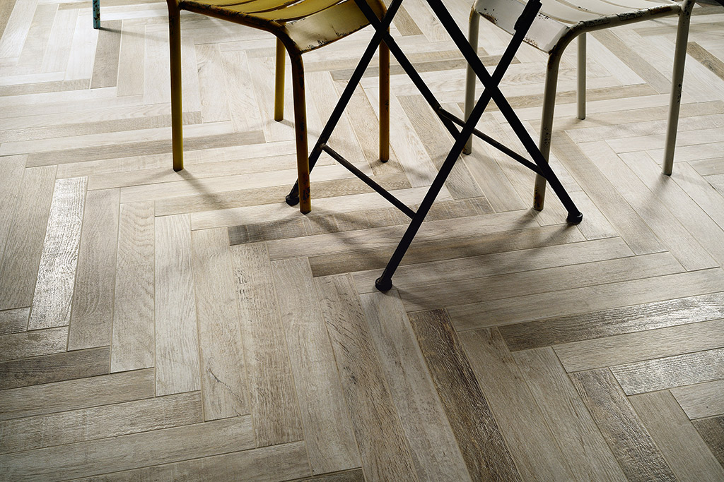 Piastrelle-per-pavimenti-interni_Ceramica-Fioranese_Wood_Mood_Bianco-78x61